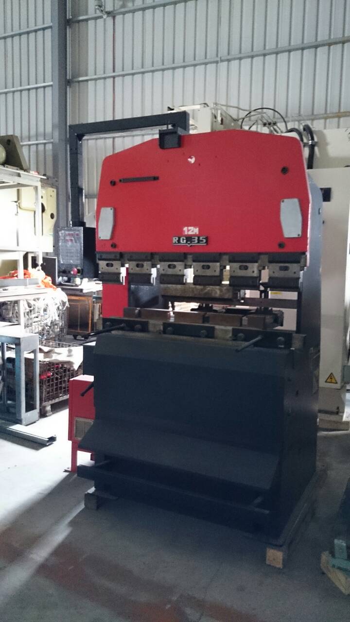AMADA RG-35