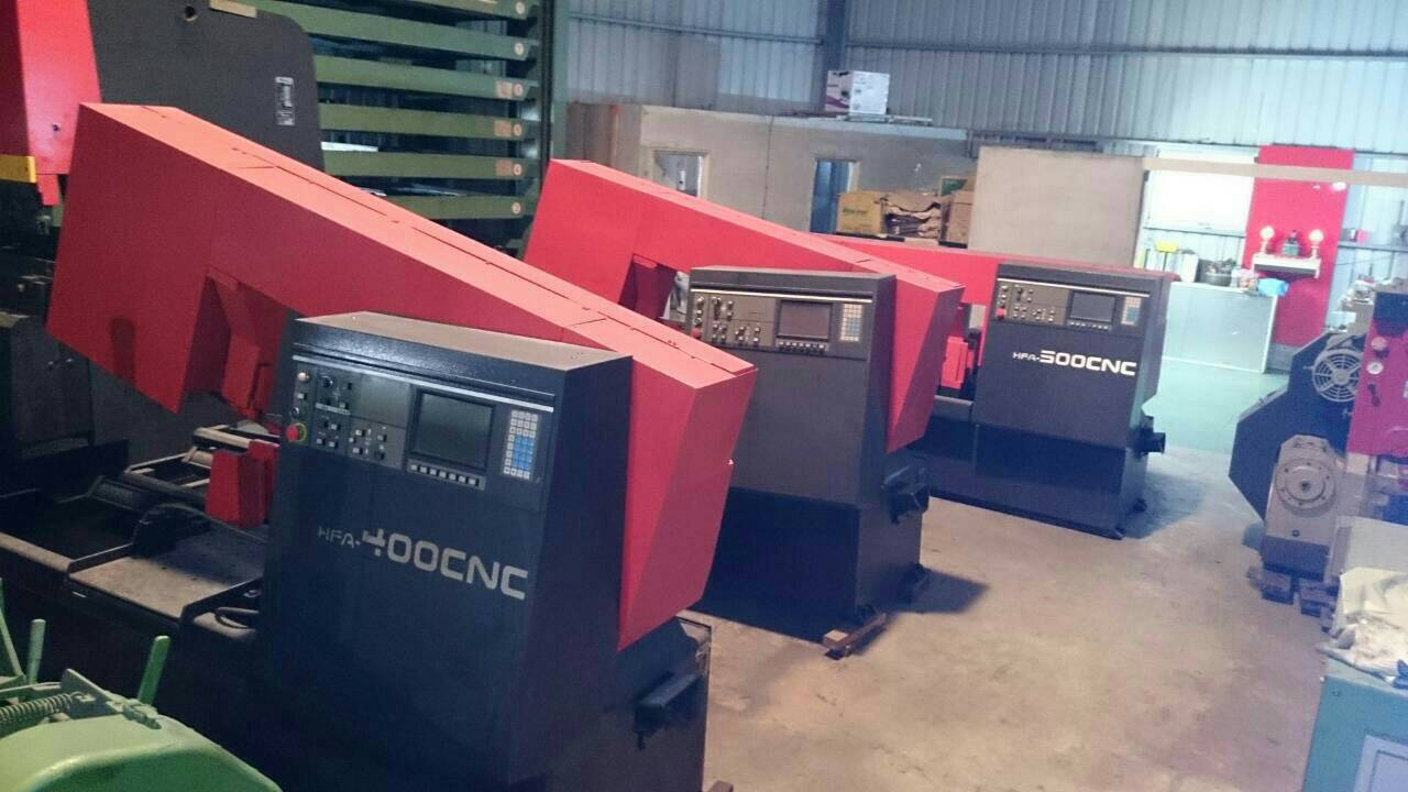 AMADA 帶鋸機 HFA 400CNC