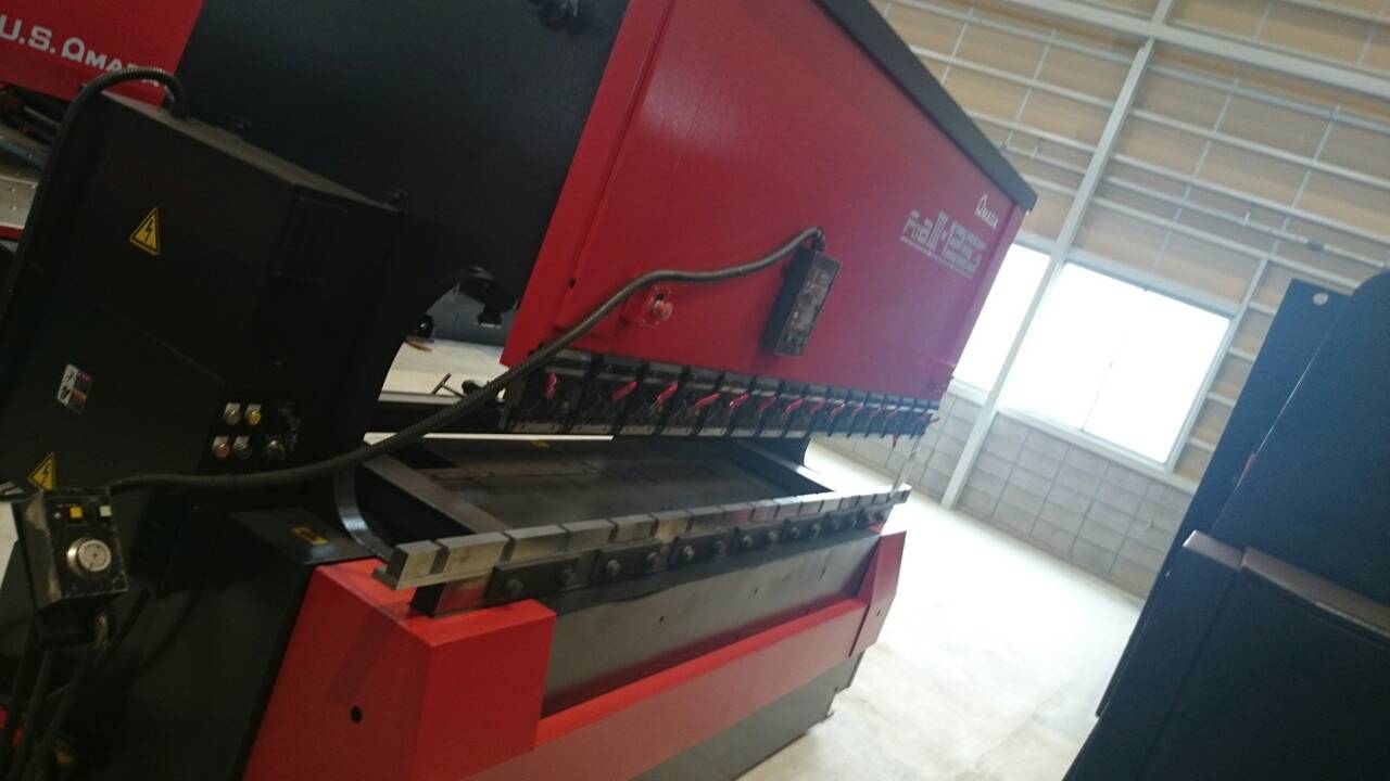 AMADA FBDIII -1253 折床機