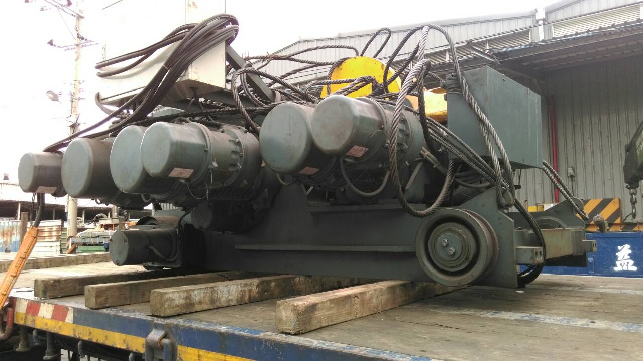 HITACHI 20噸5双軌天車子母型，揚長12M子車12M