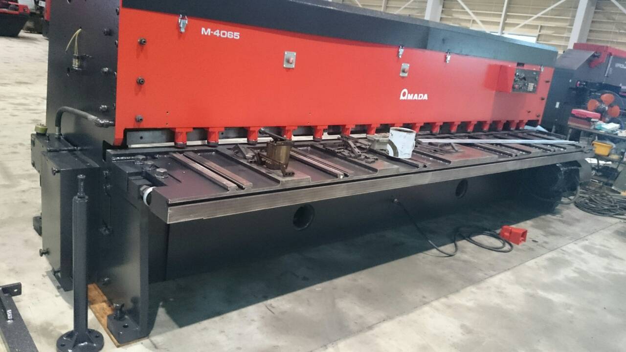 AMADA M4065