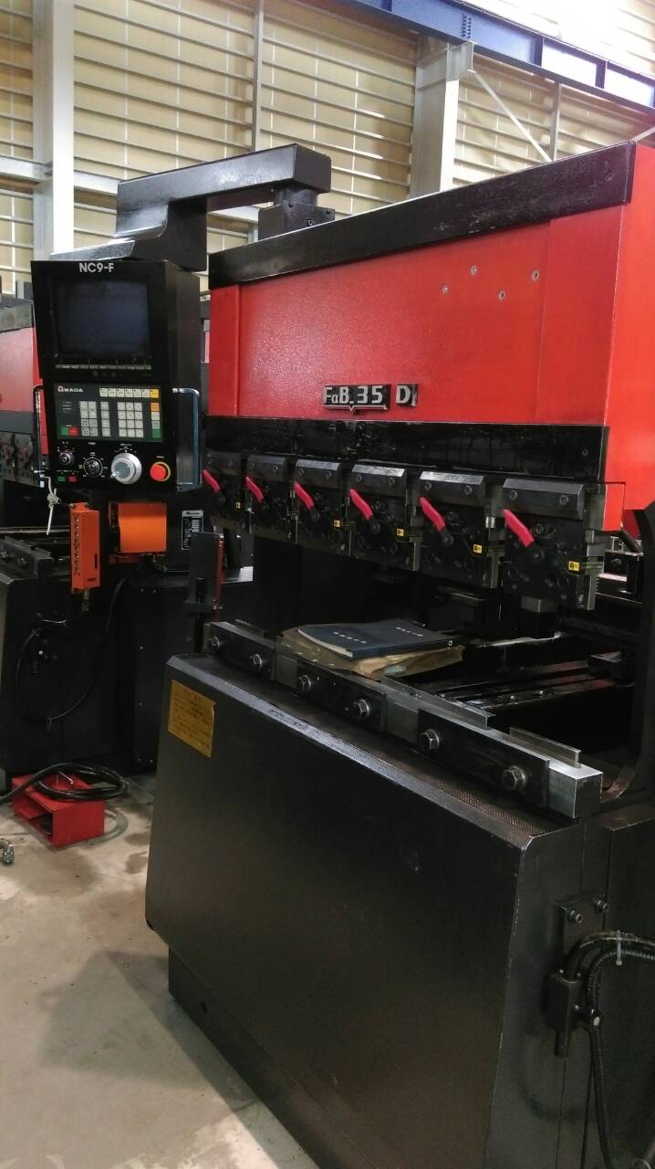 折床機 AMADA FBD3512