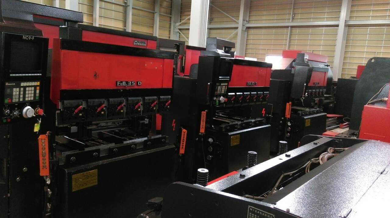 折床機 AMADA FBD3512