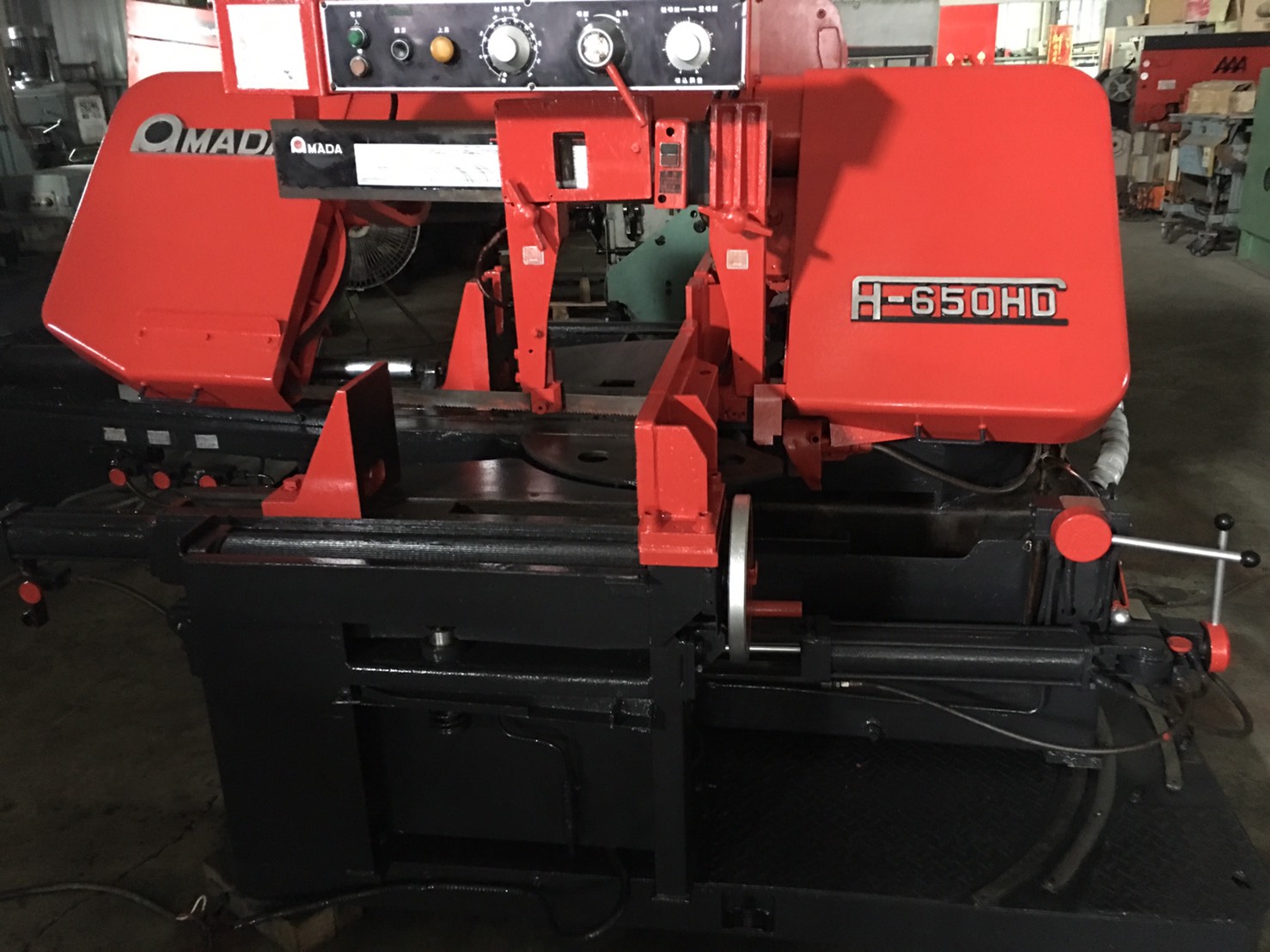 AMADA H-650D